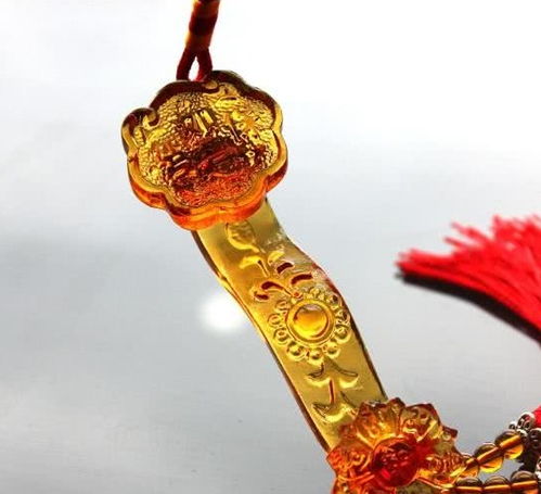 大命屬金小命屬金,八字命理我19時6分本人初步一算八字木旺缺金我想補金可有人不能補