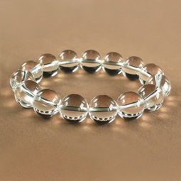 屬金戴白水晶的好處,五行缺金的人適合戴什麼顏色的水晶?