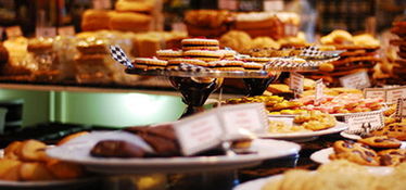 屬火的人能做餐飲業嗎,五行屬火的適合做餐飲生意嗎