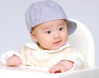 屬金12畫男孩名字好,急求12畫金屬性男孩名字,