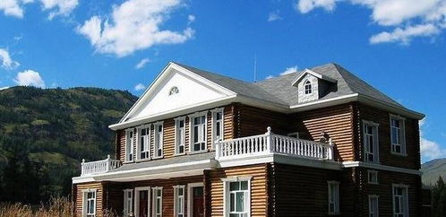 屬火的房子屬金的人能住嗎,太太五行金先生火住幾層好?