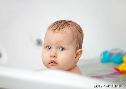 屬火的字男孩小名,2015出生缺火男孩起乳名