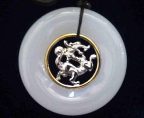 屬龍缺火帶什麼飾品好,五行缺火佩戴什麼好啊