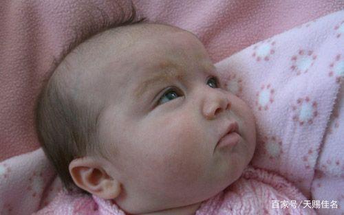 屬虎男孩名字帶金的字,求大師幫男孩起名字,小孩虎年中旬出生,要名字中帶金,有霸氣點