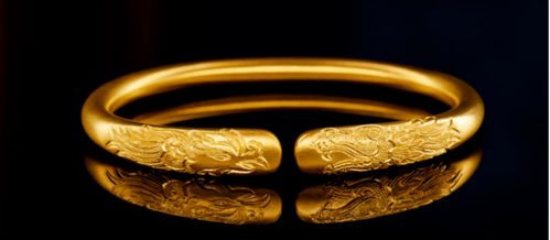 屬鼠戴金首飾又戴銀首飾可以嗎,風水學對十二生肖飾品的佩戴有什麼講究?