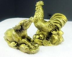 屬猴的戴金好還是戴銀飾好,屬猴人最適合佩戴什麼飾品