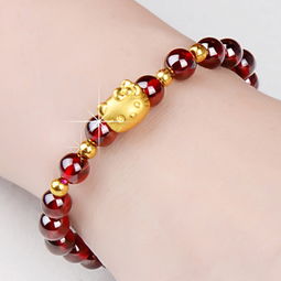 屬金缺火可以戴石榴石嗎,石榴石和海藍寶能一起戴嗎?有人幫我算了一下,說我五行缺火,石榴