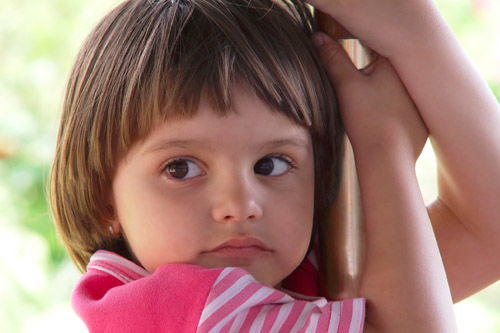 女孩起名大全屬土金的名字,女孩五行缺金土怎麼取名字