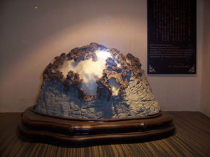 屬金跟屬土的顏色,五行中土的顏色有哪些?