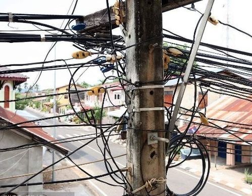 電線桿五行屬金嗎,我五行屬金,喜神為木,八字過硬,應該帶什麼水晶