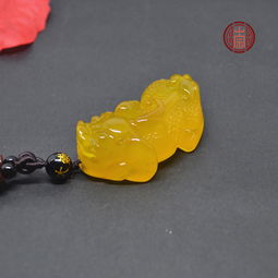 屬虎女可以佩戴金貔貅嗎,屬虎的人能帶金貔貅在身上嗎