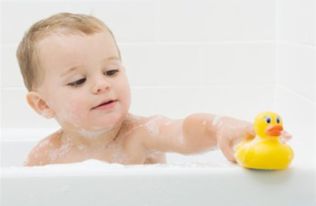 豬女寶寶雙字屬金的名字,給我的寶寶起個漂亮的名字我的寶寶:豬年2007年11月16日(農愛問