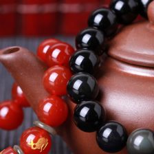 火命屬兔帶什麼手串,屬兔配帶什麼佛珠飾品最好