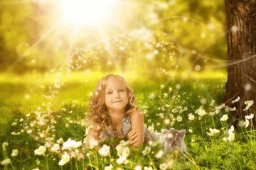 金字旁屬金的名字女孩名字,帶金字旁的女孩名字