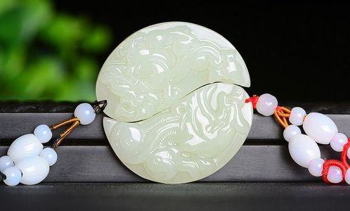 命格屬火的人適合戴玉,哪些屬相不適合戴玉?