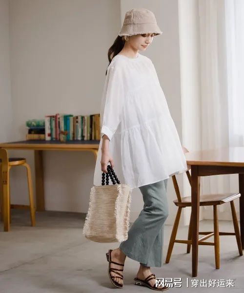 5月8號五行穿衣分享,今日五行穿衣