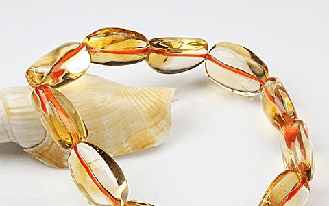 五行屬土金佩戴什麼,五行屬土金適合帶什麼?