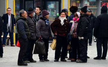 臥室桃花風水佈局圖解 床頭櫃成雙放