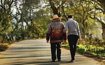招桃花旺姻緣桃花運 鮮花花瓶催好運